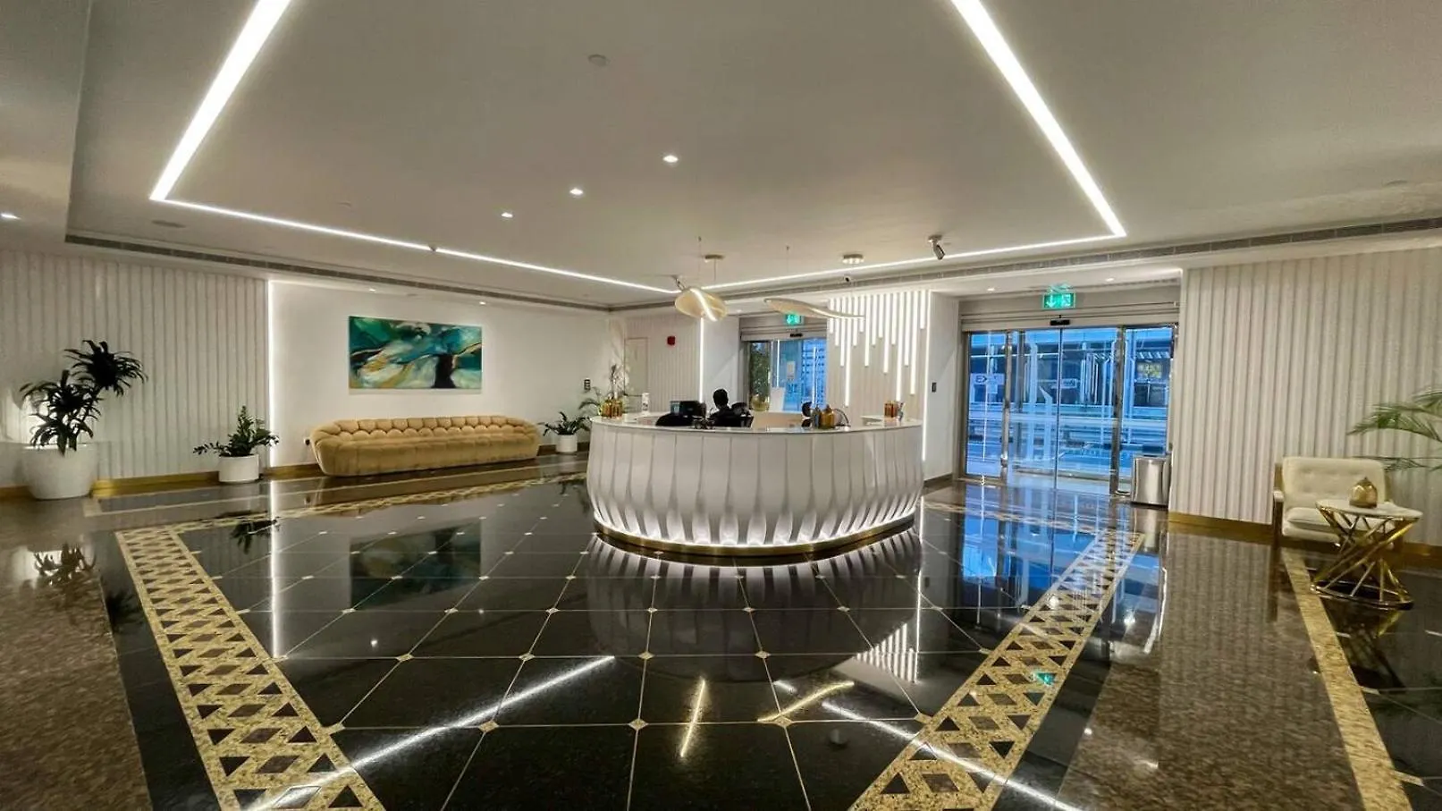 Serene Sea View One Bedroom On 67Th Floor Dubai