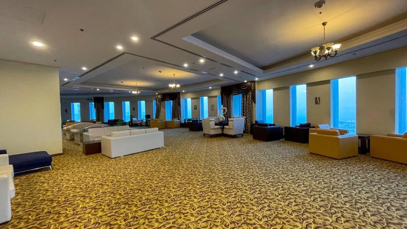 Serene Sea View One Bedroom On 67Th Floor Dubai Apartment