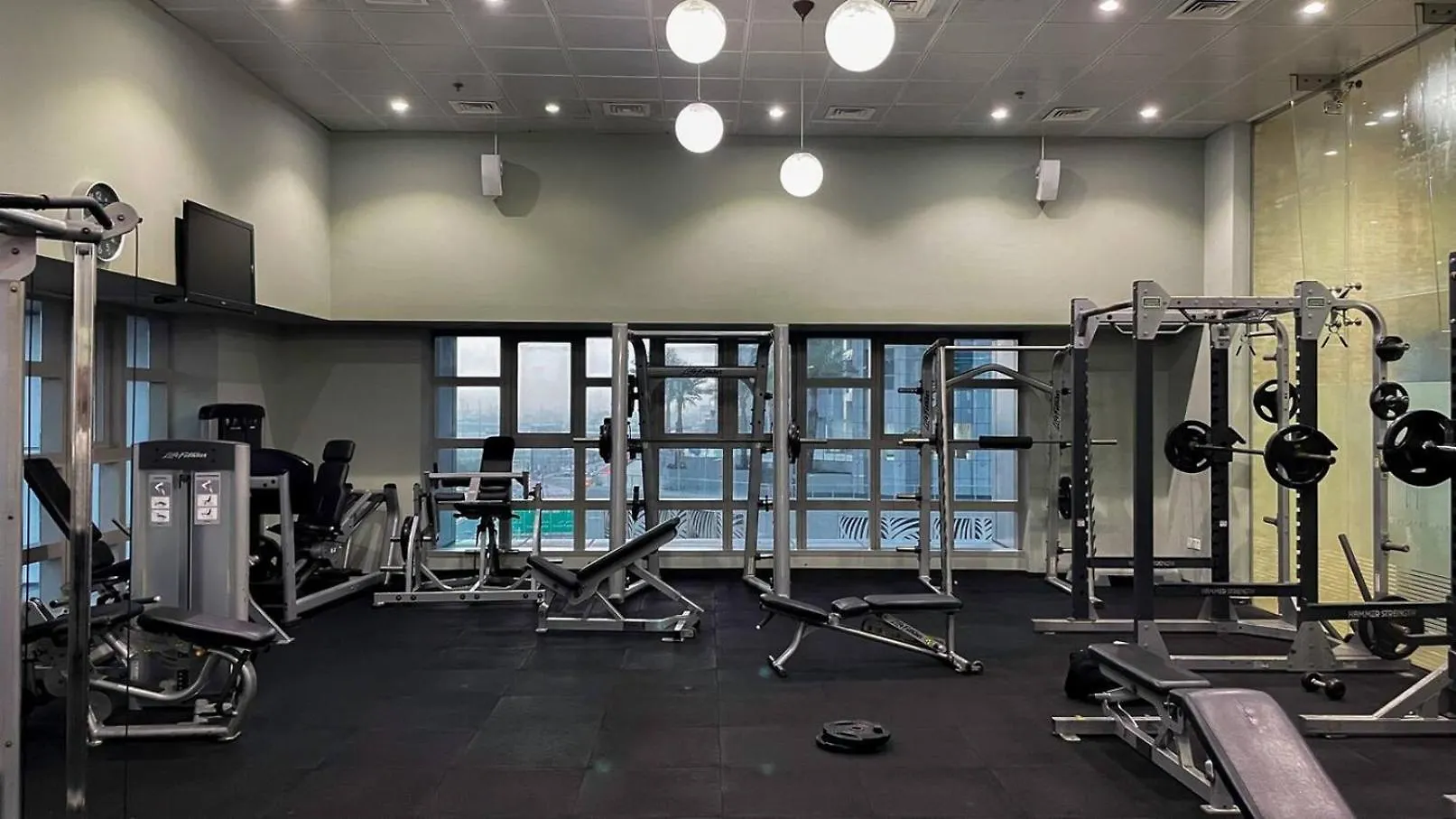 Serene Sea View One Bedroom On 67Th Floor Dubai Apartment