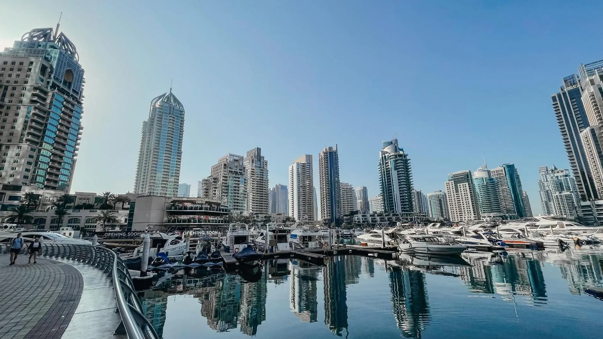 Serene Sea View One Bedroom On 67Th Floor Dubai
